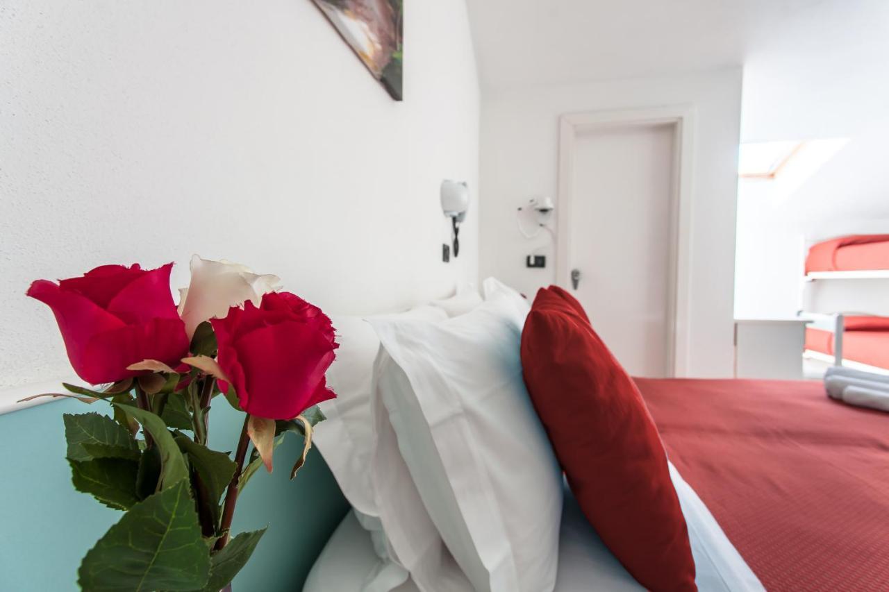 Hotel Giove Dipendenza Hotel Fiamma Cesenatico Extérieur photo