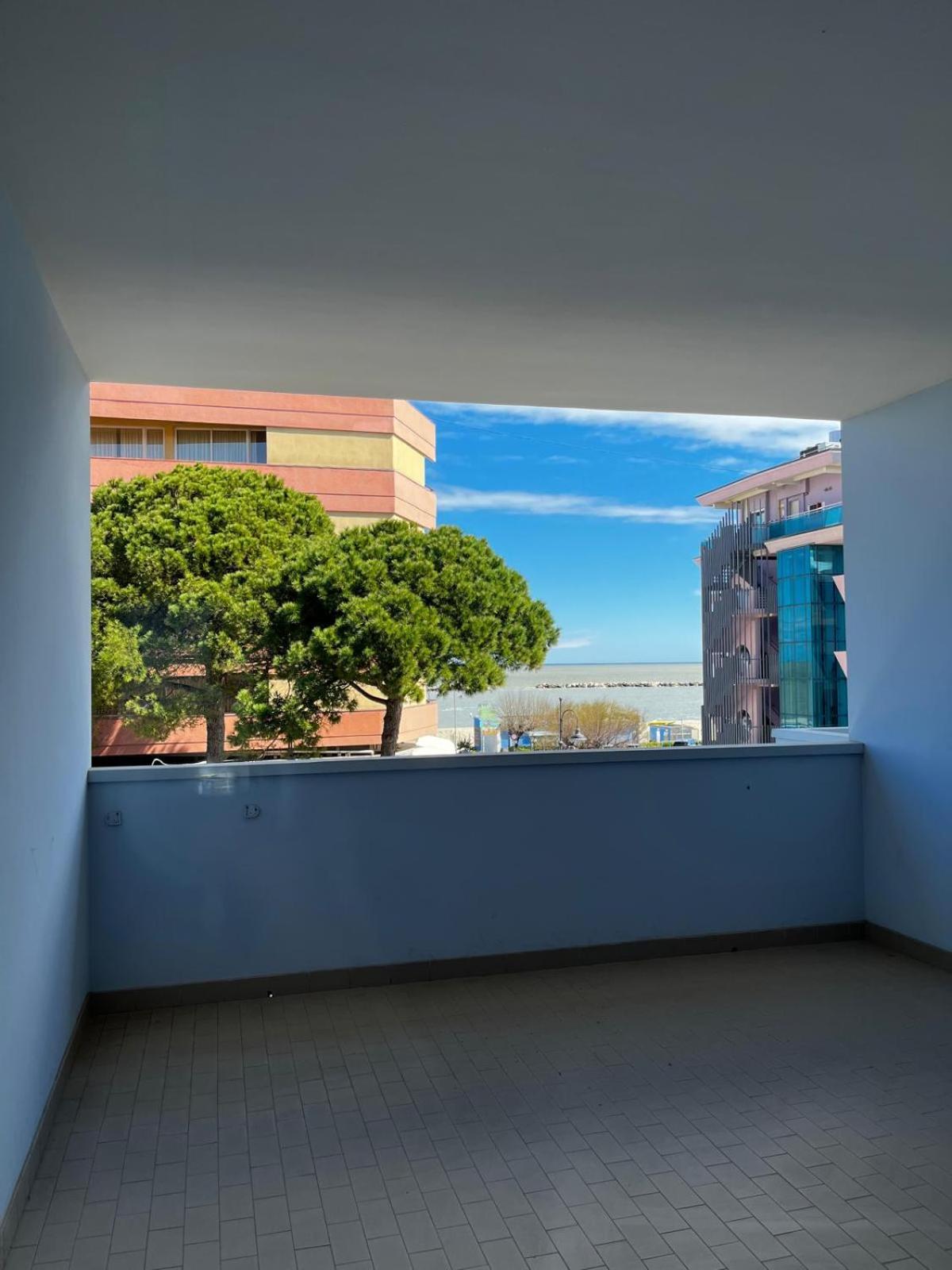Hotel Giove Dipendenza Hotel Fiamma Cesenatico Extérieur photo