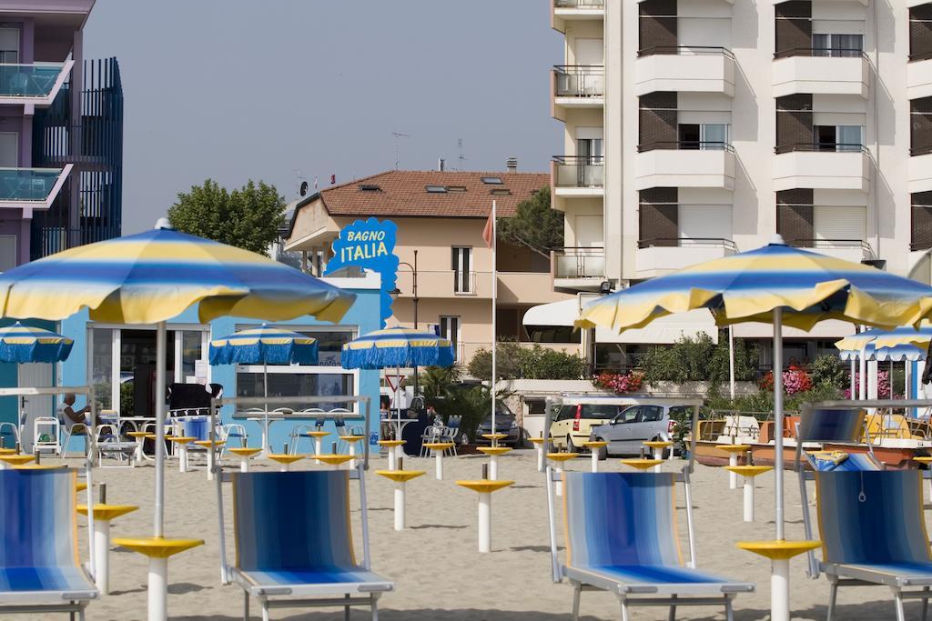 Hotel Giove Dipendenza Hotel Fiamma Cesenatico Extérieur photo