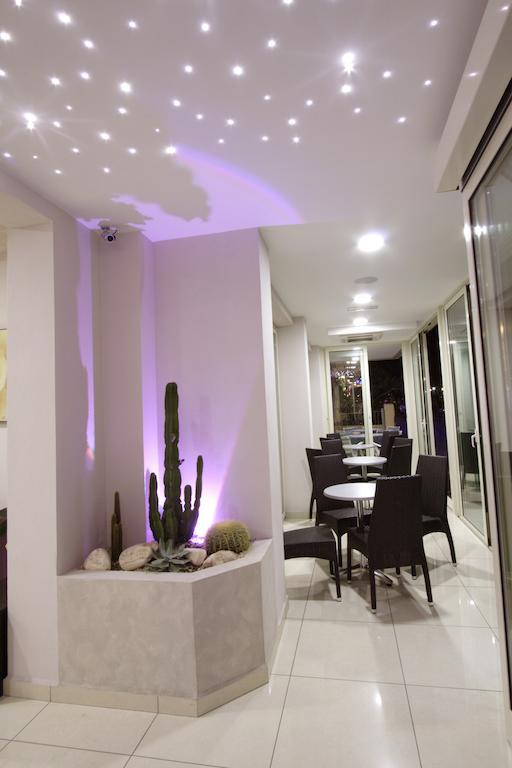 Hotel Giove Dipendenza Hotel Fiamma Cesenatico Extérieur photo