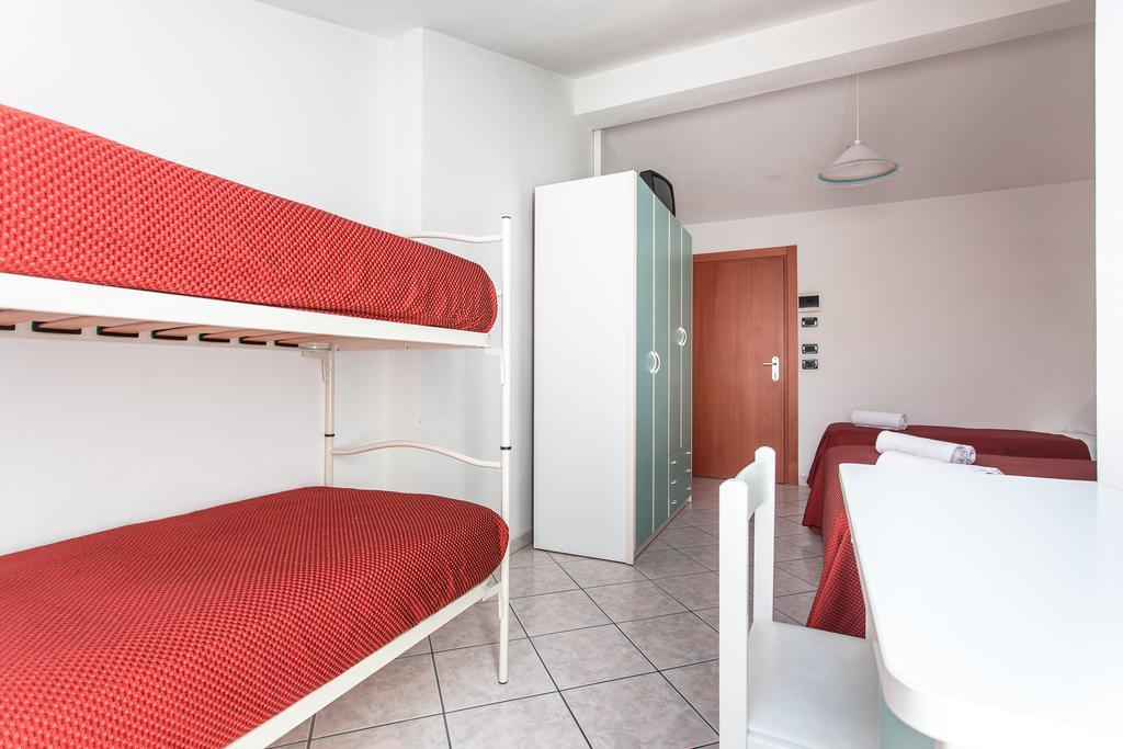 Hotel Giove Dipendenza Hotel Fiamma Cesenatico Chambre photo